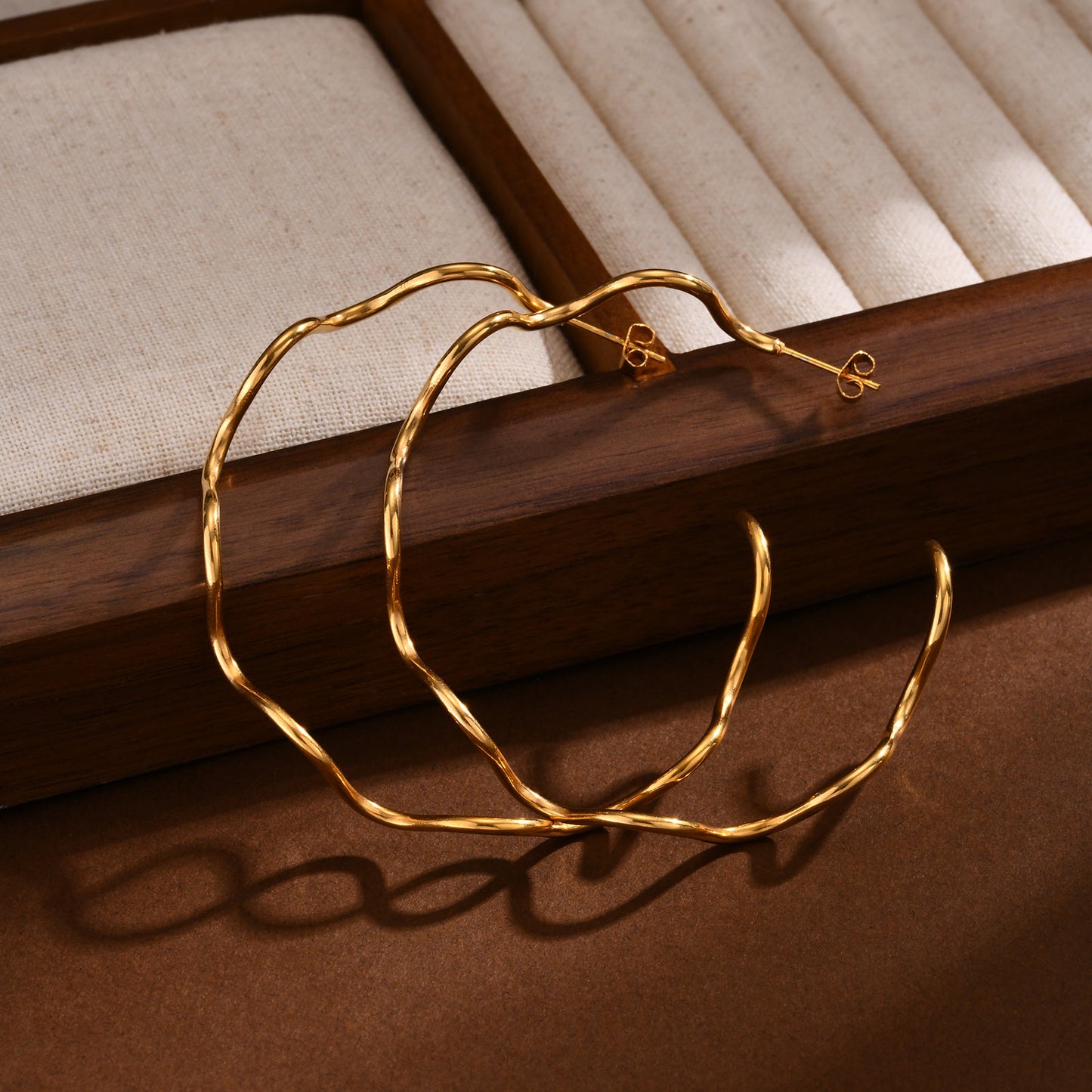 Hoops